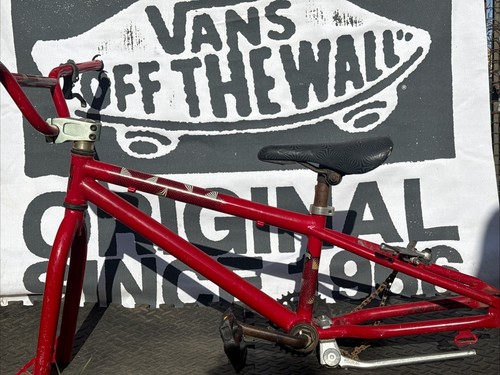 Giant gfr red - giant, frame
