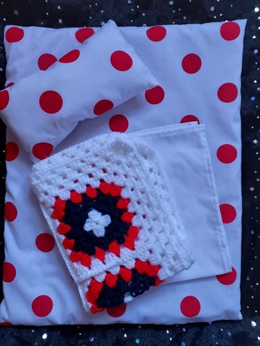 Bambole carrozzina coperta - , e