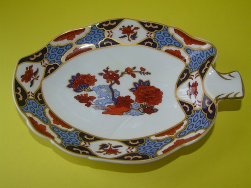 Piatto forma foglia - piatto, a