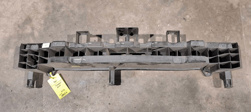 Assorbitore urti paraurti