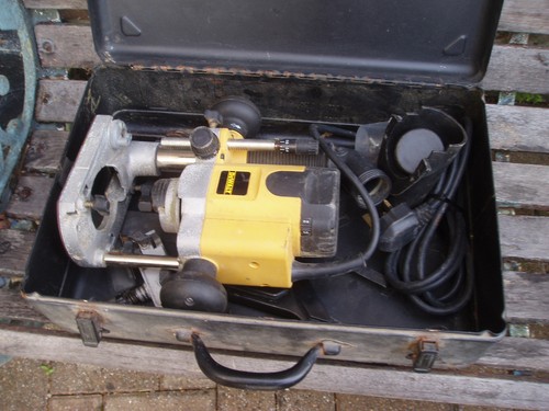 Dewalt 621 router 4 - dw, 1/4