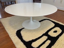 Authentic Knoll Eero Saarinen