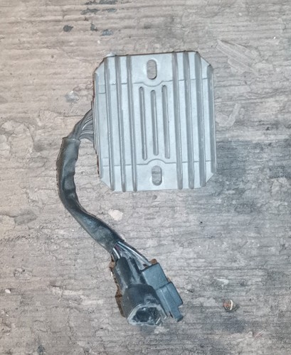 Regolatore tensione originale - regolatore,