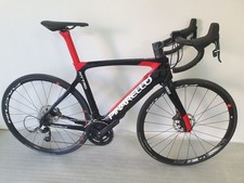 Bici elettrica Pinarello Hytro