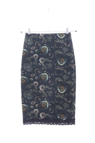 Zara trafaluc gonna - gonna, a