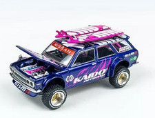 MINI GT - Voiture de 1969 de couleur violet - DATSUN 510Wagon 4x4 Kaido Offro...