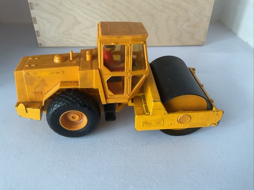 Britains dynapac ca25 - britains, 1:32