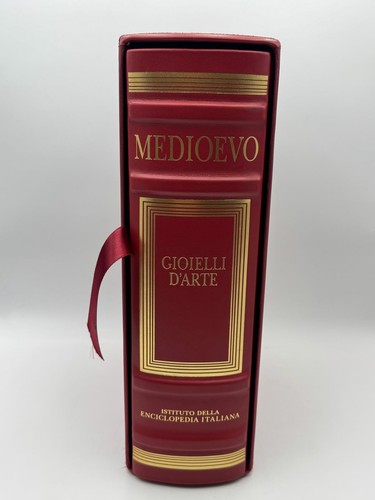 Medioevo libro gioielli arte - d,