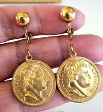 Orecchini Vintage Napoleone Bonaparte Moneta Finta Pendente Tono Oro Clip 1-15/16"