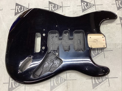 Fender stratocaster standard - stratocaster,
