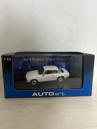 Autoart alfa romeo - romeo, gt