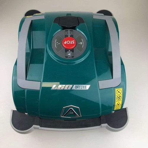 Robot rasaerba senza fili