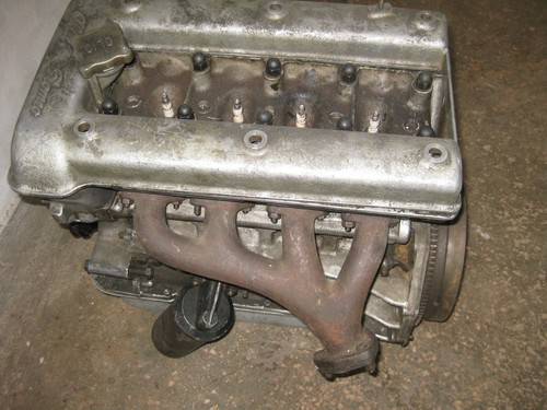 Motore veloce alfa romeo - veloce,