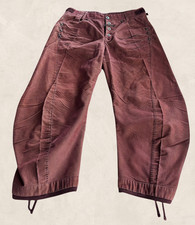 Pantalon velours ocre, coupe