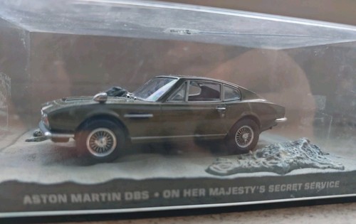 Aston martin des - martin, al