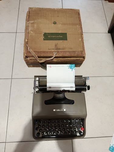 Macchina scrivere olivetti - da,