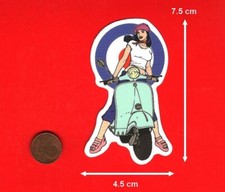 ADESIVO STICKER Hot Vespa Girl