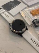 Garmin Fenix 5 Plus 47mm Orologio GPS Multisport con Caricatore, Manuale, Cinturini