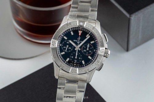 Breitling avenger b01 - breitling,