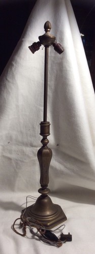 Antica lampada tavolo a - da,
