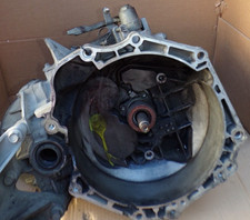 cambio meccanico 6 marce  per Opel Astra j 1.7 CDTI  anno 2010