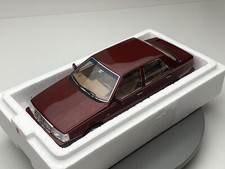 LAUDORACING 1/18 LANCIA THEMA 8.32 1986 ROSSO WINNER LM159D (TOPMARQUES AUTOART)