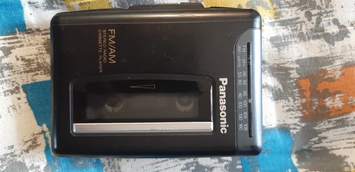 Cassette stereo walkman - fm,