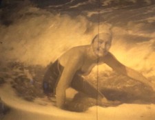 16mm Amateur B/W Silent  Film: 'At the seaside' (1940)