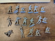 SOLDATINI 1/32 russi armata rossa ww2  airfix?  VINTAGE