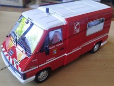 OT1107 Renault Master T30 VSAB Pompiers 1980