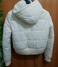 Giubbotto, donna invernale. Bomber colore panna, vestibilità M. Marca: Artigli. 
