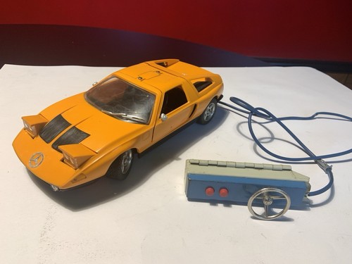 Auto giocattolo mercedes c111 - giocattolo,