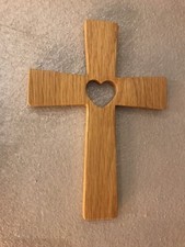 Croce in legno con cuore