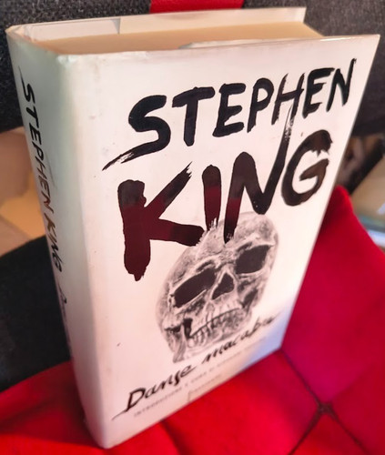 Stephen king danse macabre - king,
