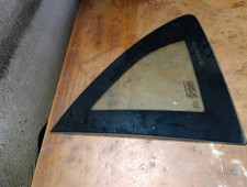 VETRO FISSO POSTERIORE SX PER CITROEN C3  (09 15)