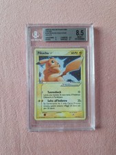 Carta Pokemon Pikachu Gold