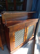 Mobile credenza  antica noce  sportelli rivestiti in tessuto del 1800 XIX sec