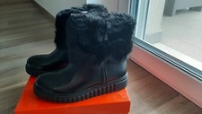 Scarpe con pelliccia - , laura
