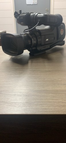 Jvc hm70u camcorder - jvc, gy-hm70u