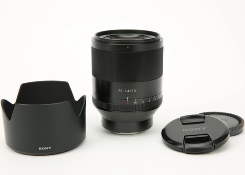 Sony planar mm f - planar, f/1.4