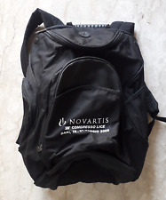 Zaino nero in tessuto tecnico sportivo trekking unisex uomo donona montagna