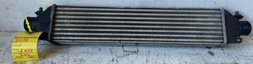 Ricambi usati radiatore - ricambi,