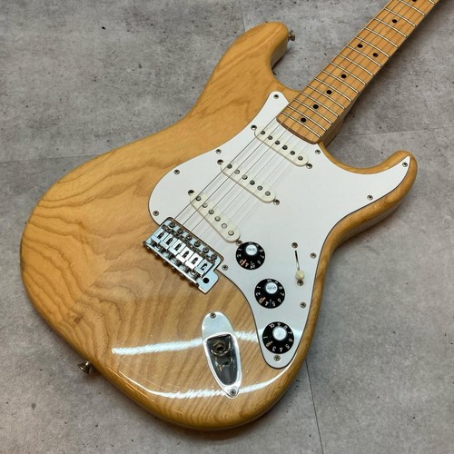 Chitarra elettrica usata