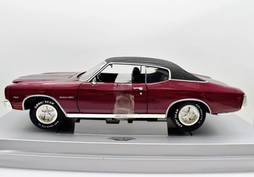 Modellino auto scala 18 - auto, 1:18