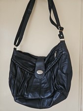 Avorio Leather Handbag Black