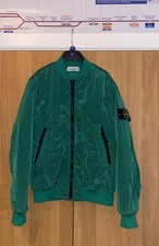 Stone Island. Giacca. Verde