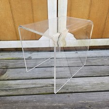 Tavolino vintage curvo in