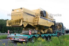 Foto camion trasportatore