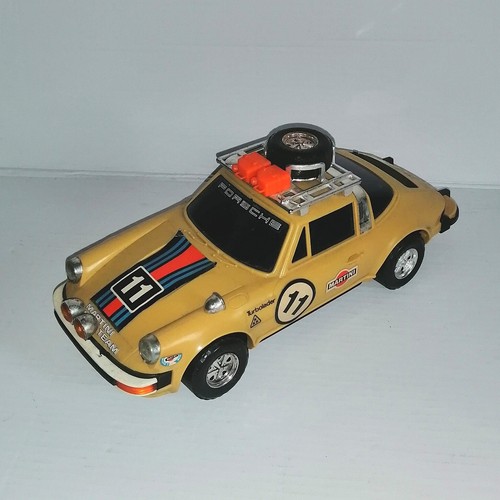 Porsche made hong kong - in,