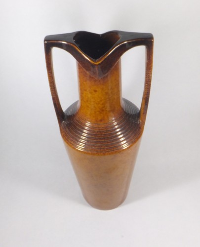 Antico vaso revival egizio